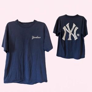 New York Yankees baseball graphic tee